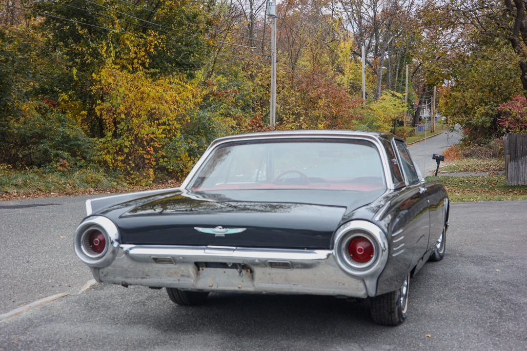 1961 Ford Thunderbird 3rd Gen - Image 11 of 31