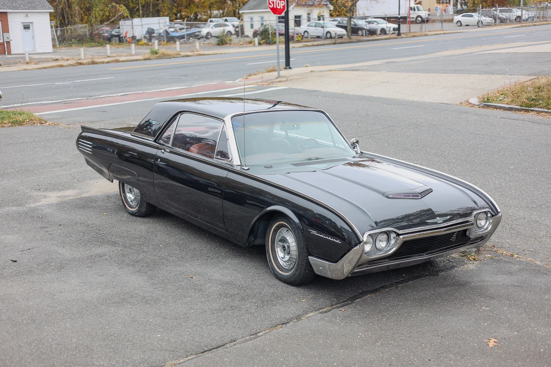 1961 Ford Thunderbird 3rd Gen - Image 16 of 31
