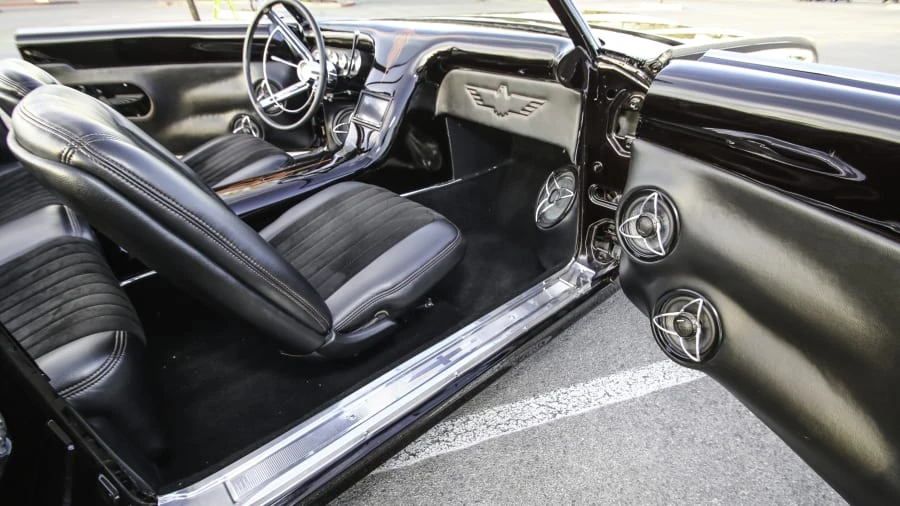 1961 Ford Thunderbird 3rd Gen - Image 4 of 11