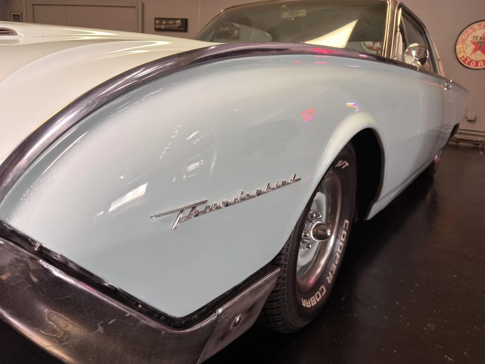1961 Ford Thunderbird 3rd Gen - Image 16 of 31