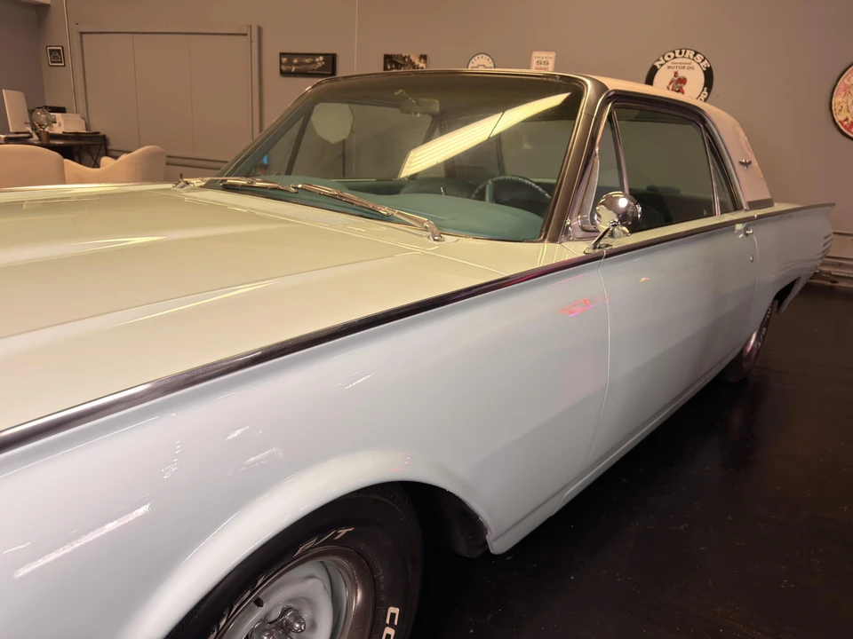 1961 Ford Thunderbird 3rd Gen - Image 17 of 31