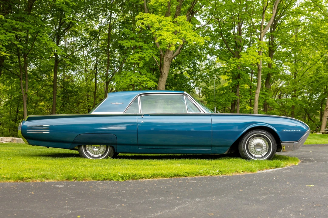 1961 Ford Thunderbird 3rd Gen - Image 5 of 31