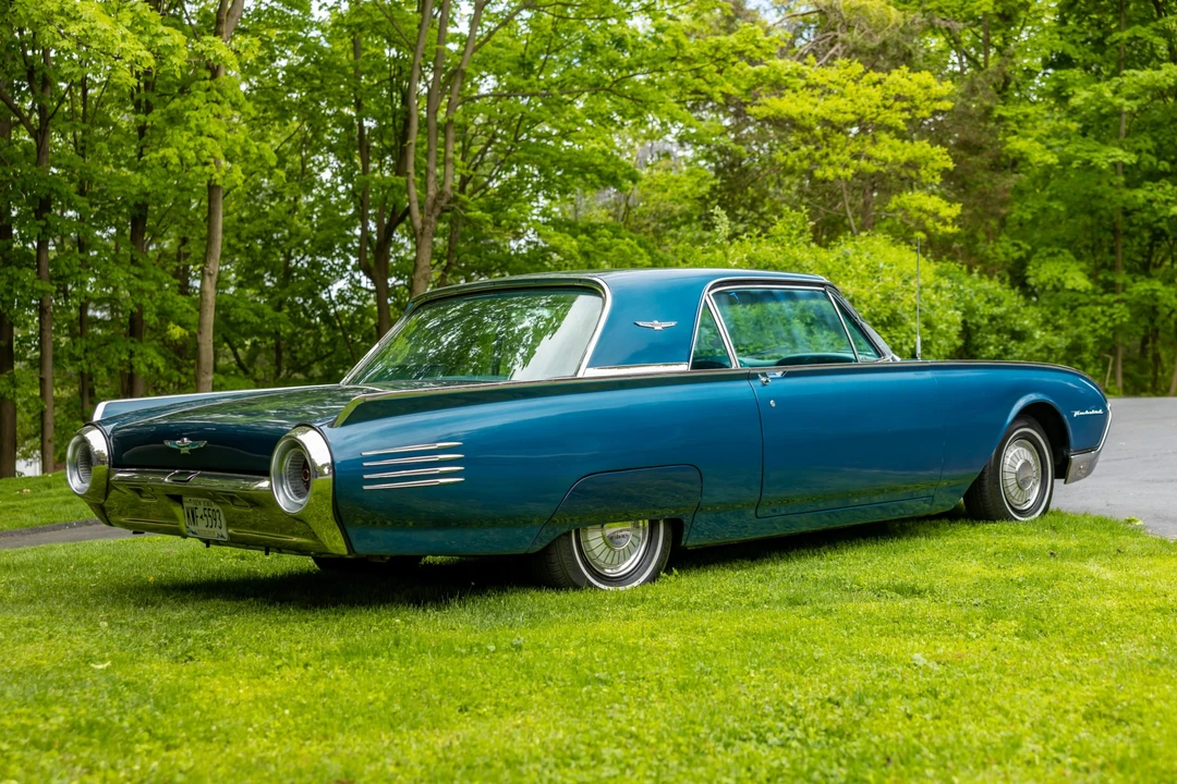 1961 Ford Thunderbird 3rd Gen - Image 6 of 31
