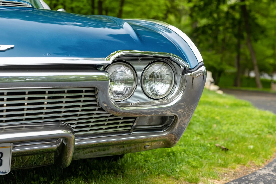1961 Ford Thunderbird 3rd Gen - Image 14 of 31