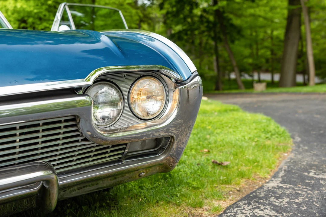 1961 Ford Thunderbird 3rd Gen - Image 15 of 31