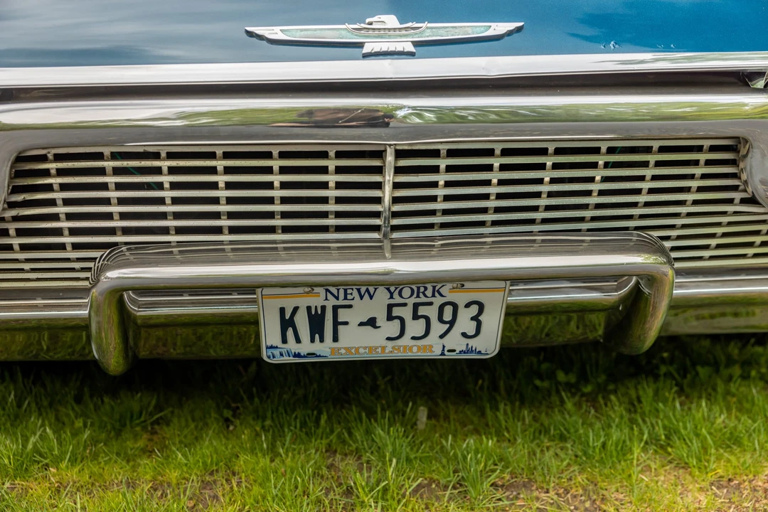 1961 Ford Thunderbird 3rd Gen - Image 12 of 31