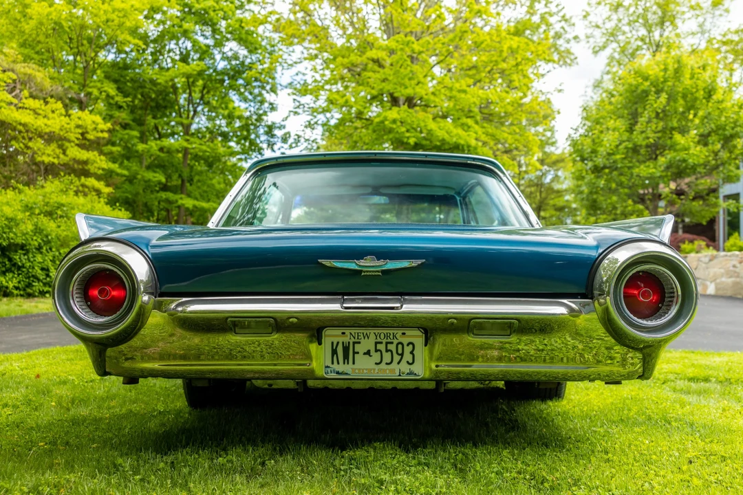 1961 Ford Thunderbird 3rd Gen - Image 7 of 31