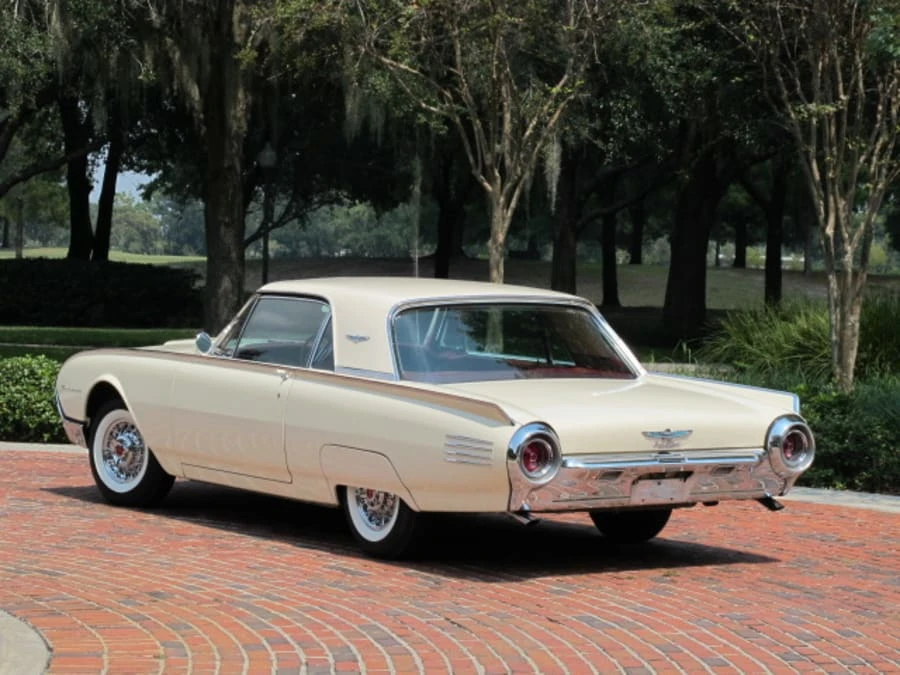 1961 Ford Thunderbird 3rd Gen - Image 2 of 8