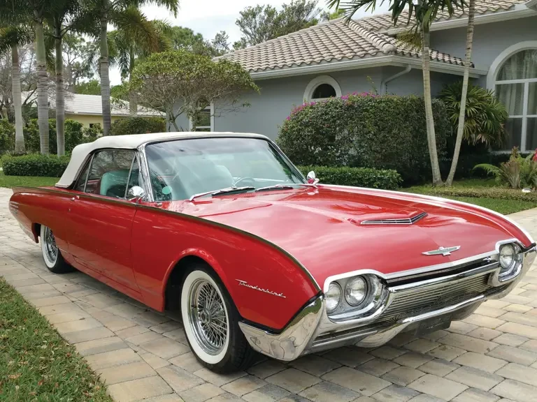 1961 Ford Thunderbird 3rd Gen - Image 2 of 2