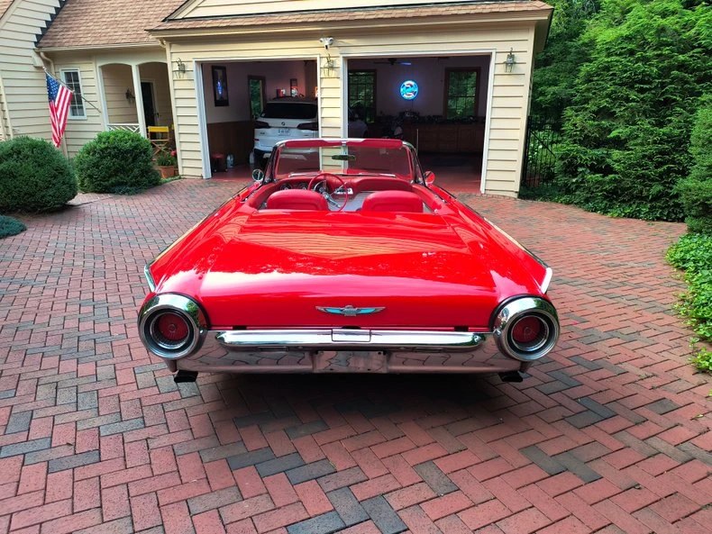 1961 Ford Thunderbird 3rd Gen - Image 6 of 21