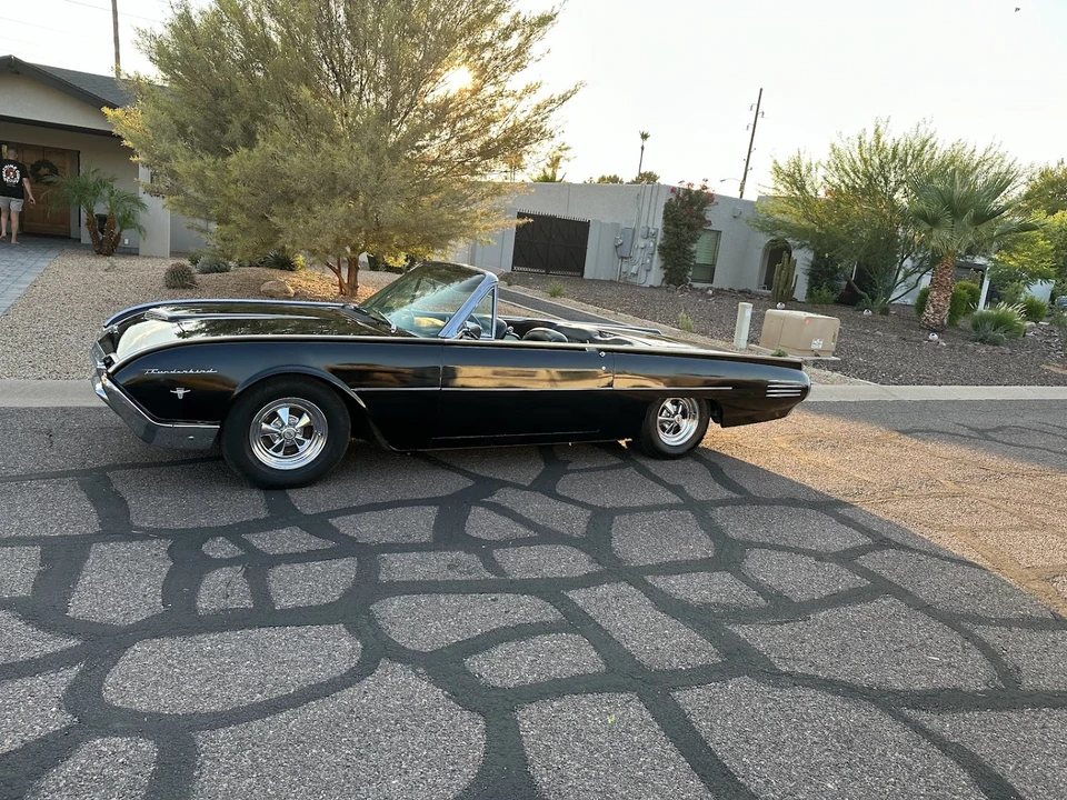 1961 Ford Thunderbird 3rd Gen - Image 6 of 31