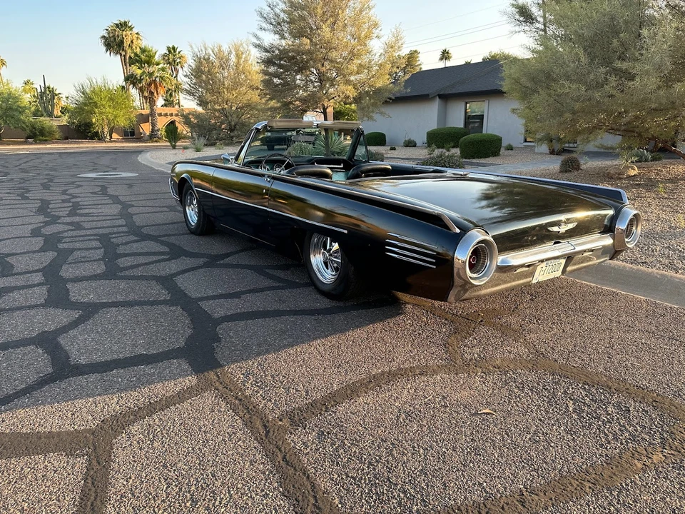 1961 Ford Thunderbird 3rd Gen - Image 14 of 31
