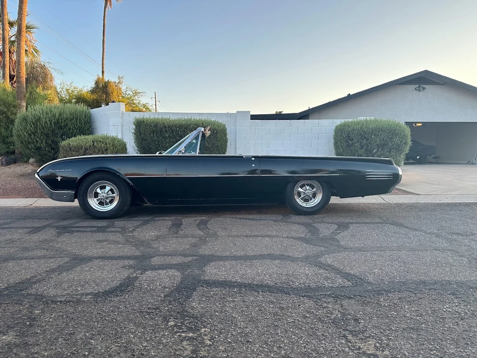 1961 Ford Thunderbird 3rd Gen - Image 11 of 31