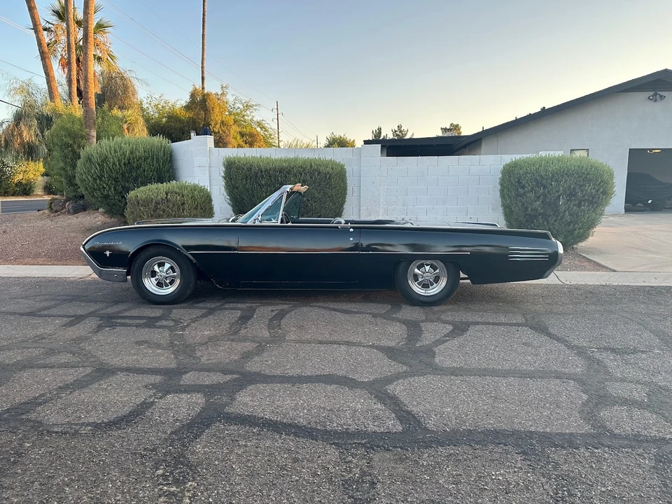 1961 Ford Thunderbird 3rd Gen - Image 12 of 31