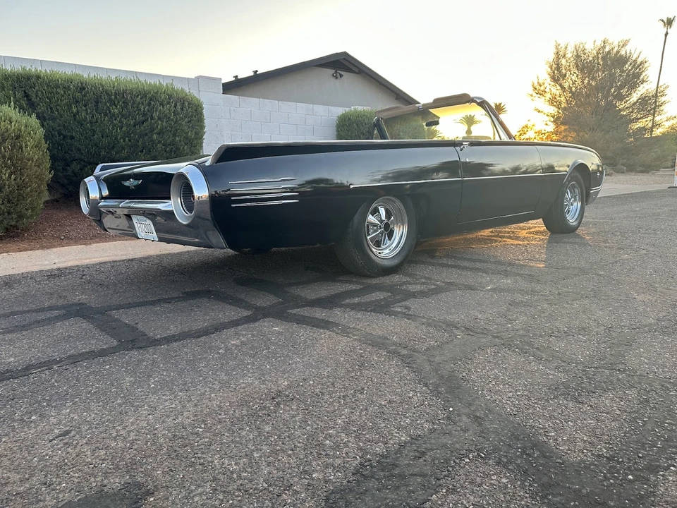 1961 Ford Thunderbird 3rd Gen - Image 24 of 31