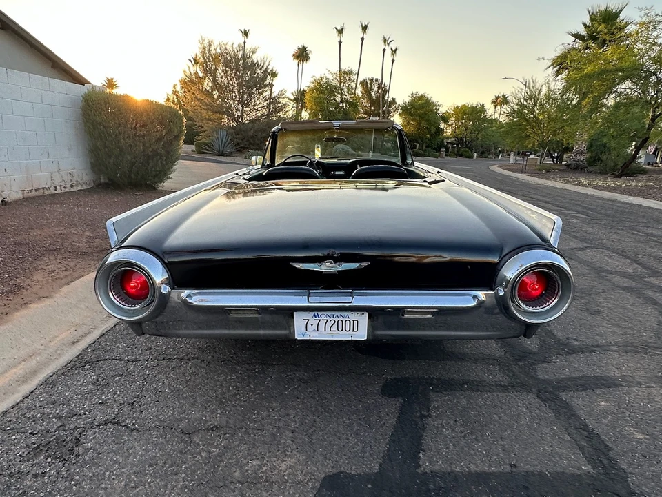 1961 Ford Thunderbird 3rd Gen - Image 21 of 31