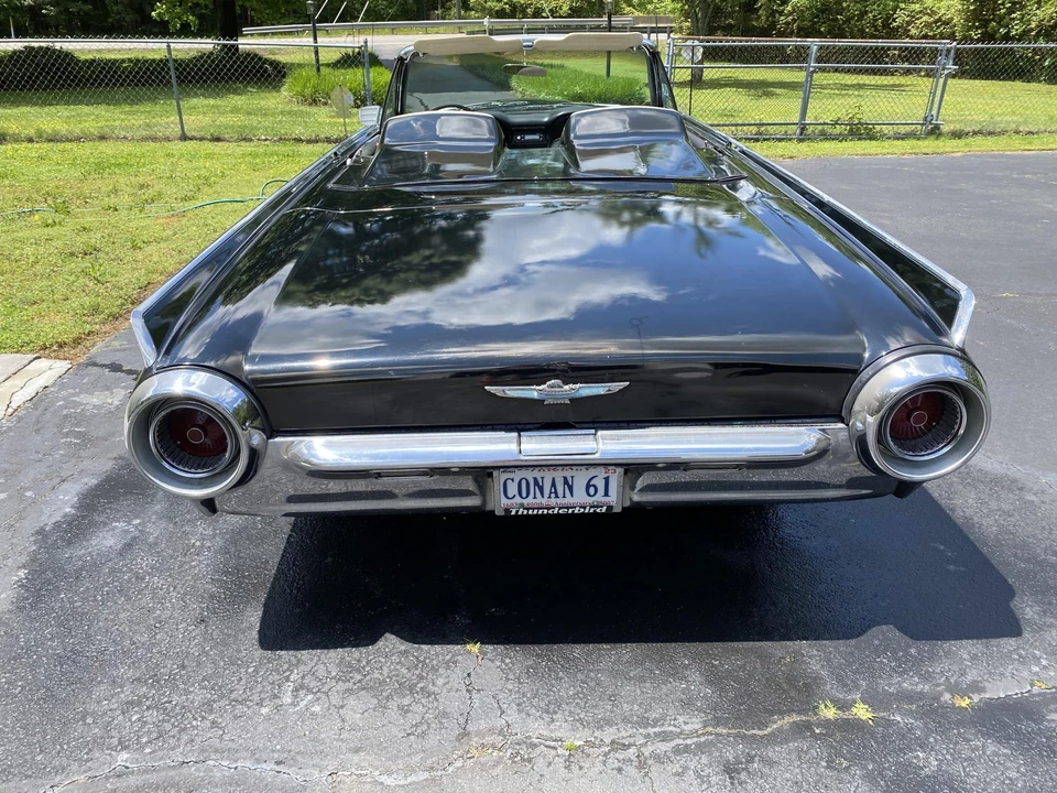 1961 Ford Thunderbird 3rd Gen - Image 15 of 31