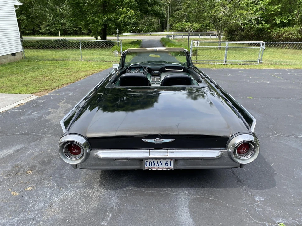 1961 Ford Thunderbird 3rd Gen - Image 14 of 31