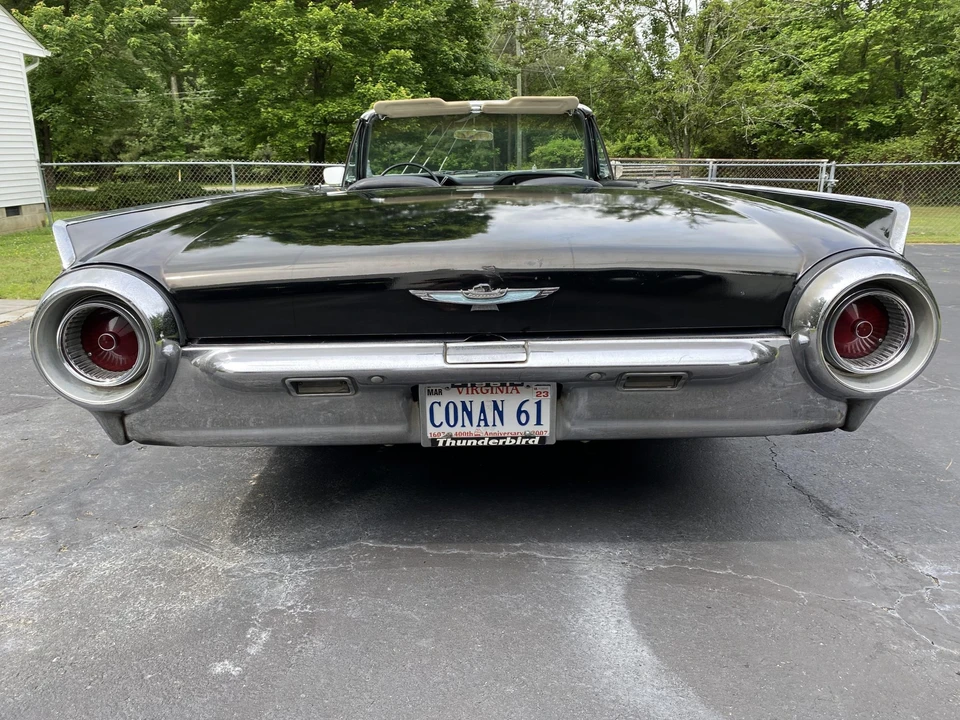 1961 Ford Thunderbird 3rd Gen - Image 27 of 31