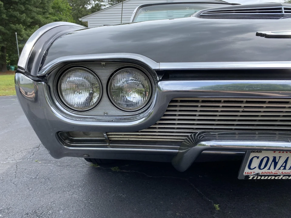 1961 Ford Thunderbird 3rd Gen - Image 24 of 31