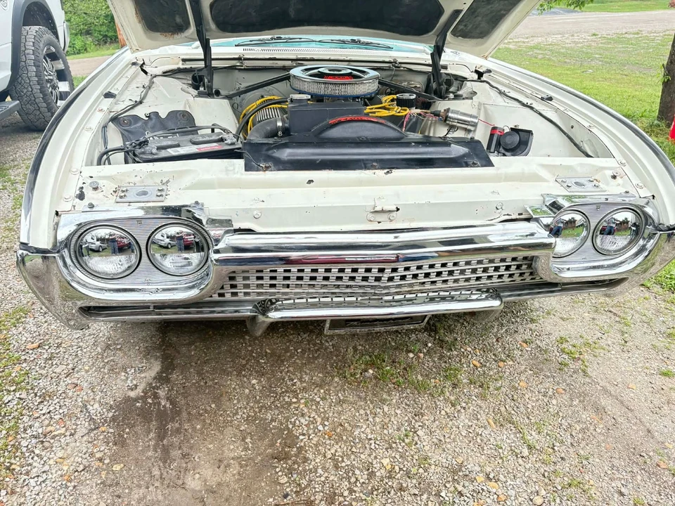 1961 Ford Thunderbird 3rd Gen - Image 18 of 31