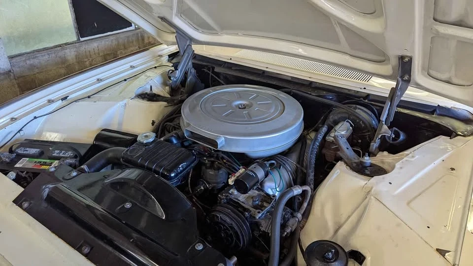 1961 Ford Thunderbird 3rd Gen - Image 8 of 10