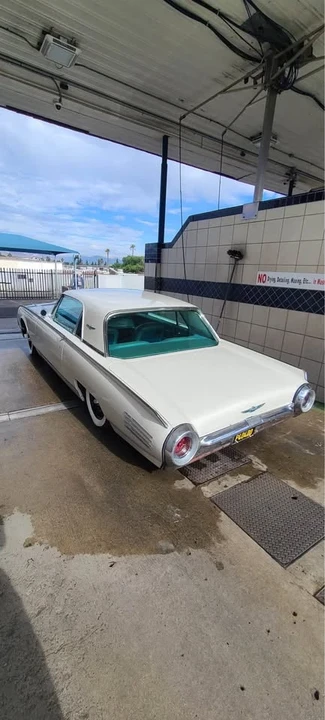 1961 Ford Thunderbird 3rd Gen - Image 8 of 16