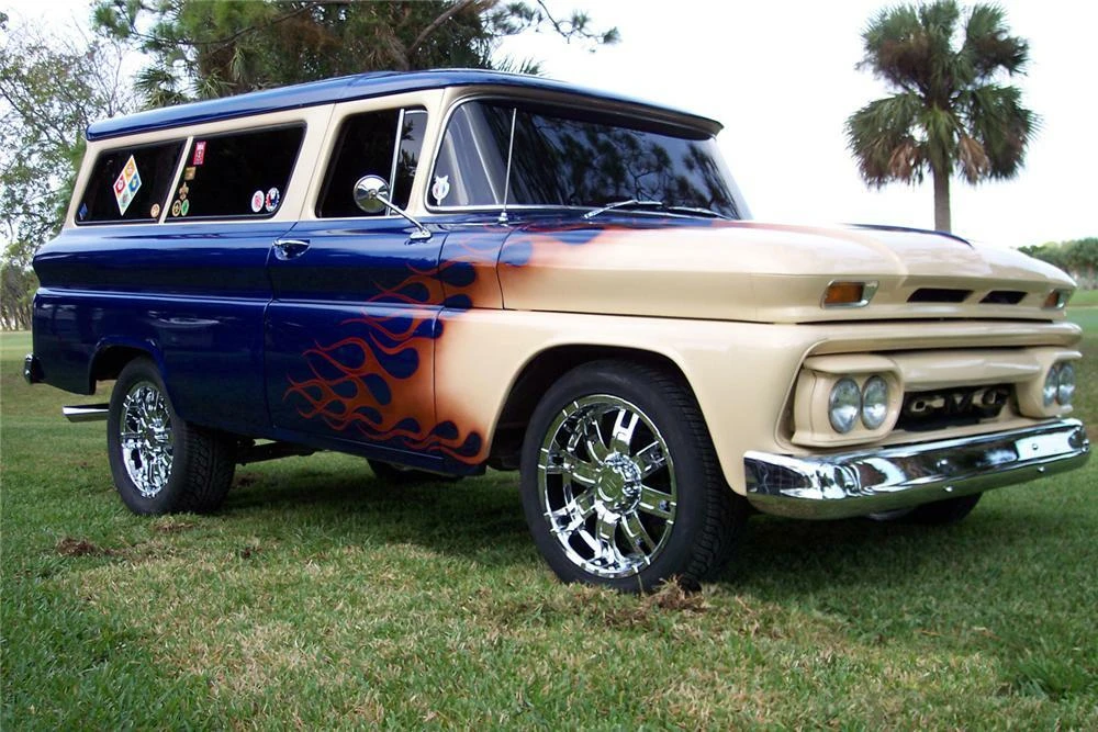 1961 GMC Suburban 5th Gen - Image 2 of 3