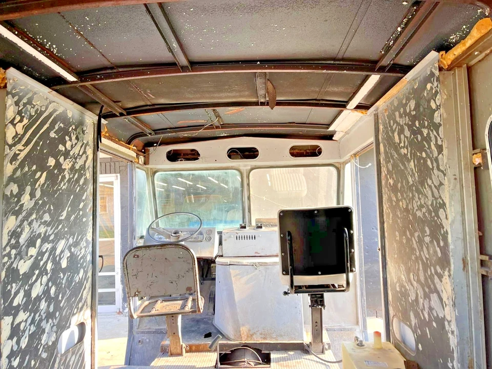 1961 GMC G-series Van - Image 12 of 16