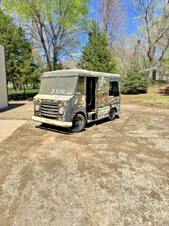 1961 GMC G-series Van - Image 5 of 16