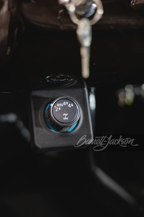1961 International - Image 16 of 18