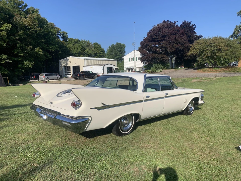 1961 Chrysler Imperial 2nd Gen - Image 22 of 31