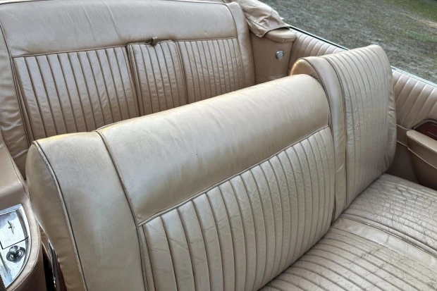 1961 Chrysler Imperial 2nd Gen - Image 4 of 8