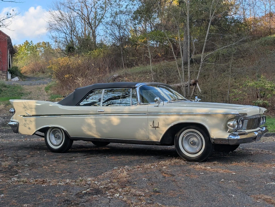 1961 Chrysler Imperial 2nd Gen - Image 17 of 31