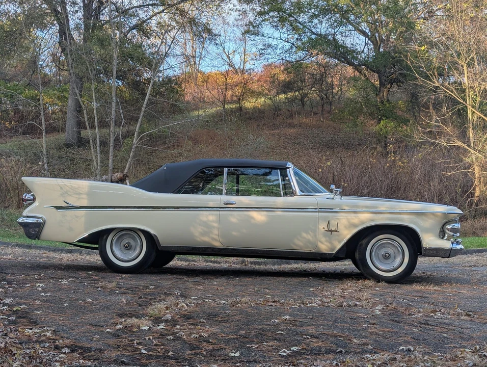 1961 Chrysler Imperial 2nd Gen - Image 19 of 31