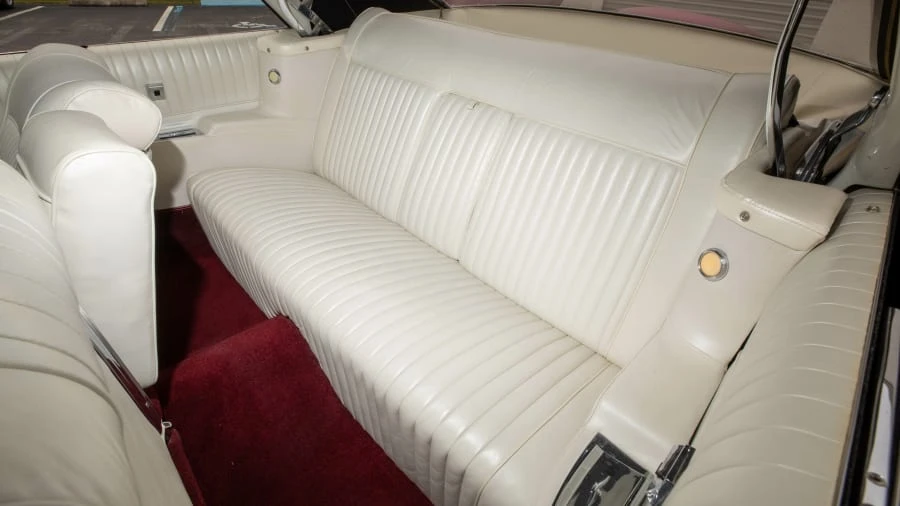 1961 Imperial Crown - Image 16 of 27
