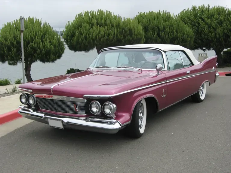 1961 Imperial Crown - Image 2 of 25