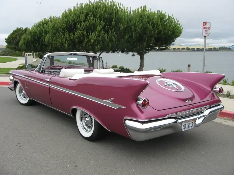 1961 Imperial Crown - Image 3 of 25