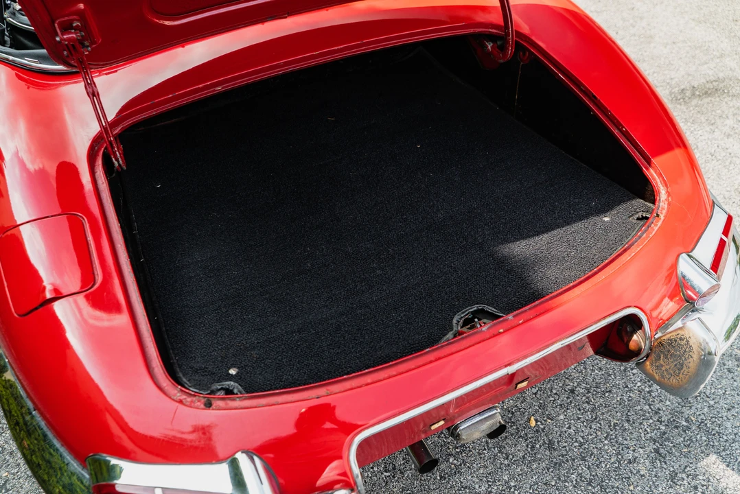 1961 Jaguar E-Type Series 1 - Image 7 of 31