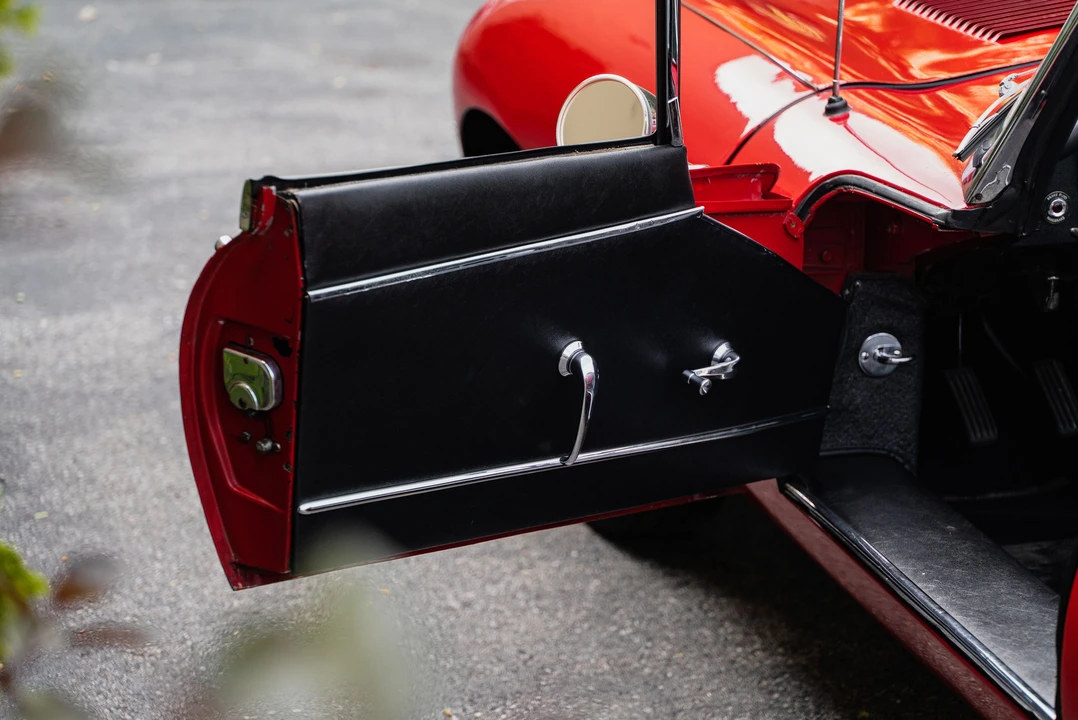 1961 Jaguar E-Type Series 1 - Image 24 of 31