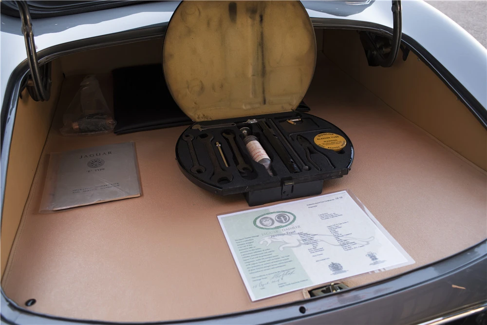 1961 Jaguar E-Type Series 1 - Image 16 of 18