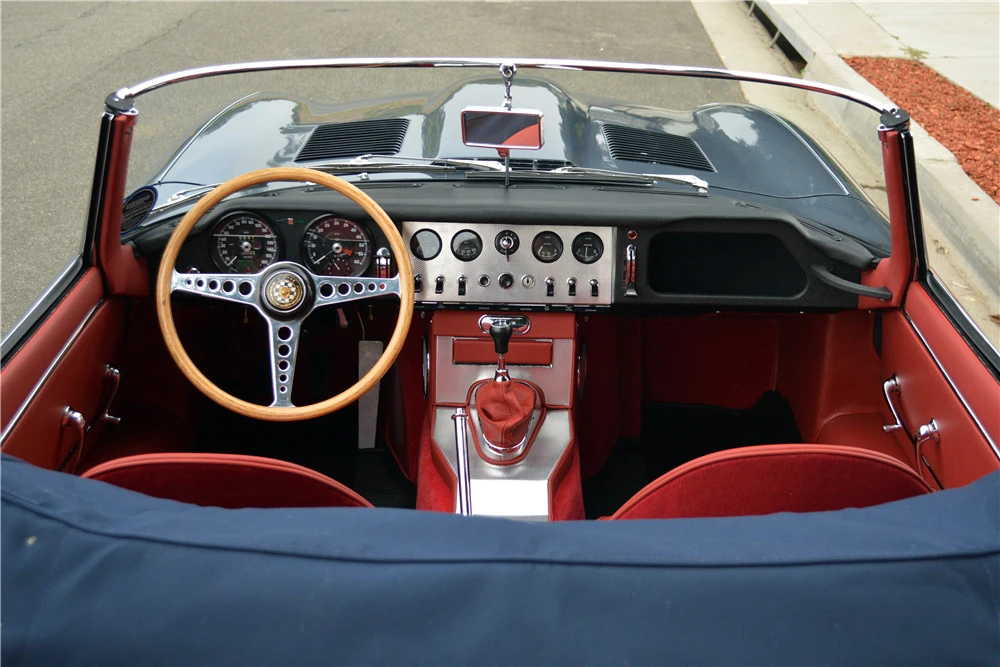 1961 Jaguar E-Type Series 1 - Image 4 of 5