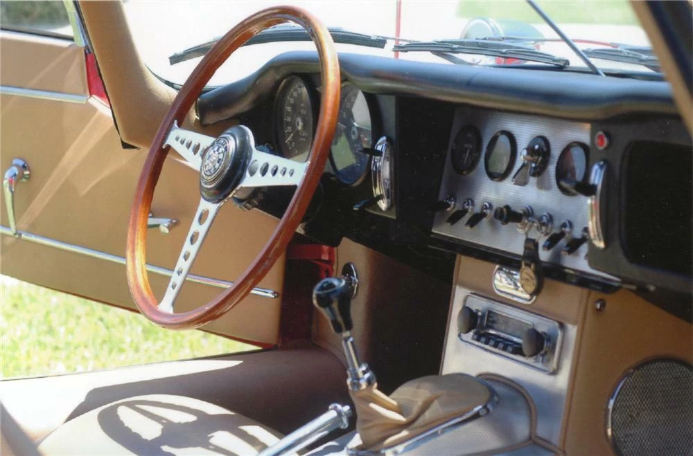 1961 Jaguar E-Type Series 1 - Image 4 of 5