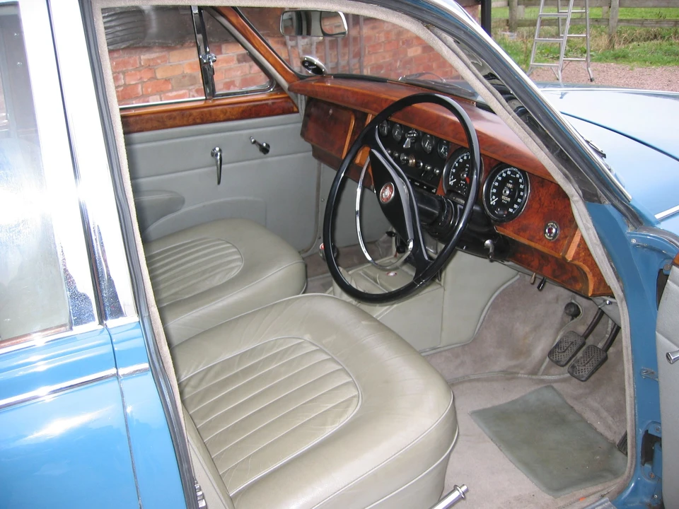 1961 Jaguar Mark II - Image 4 of 10