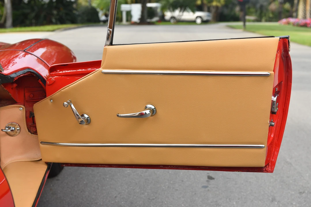 1961 Jaguar E-Type Series 1 - Image 14 of 31