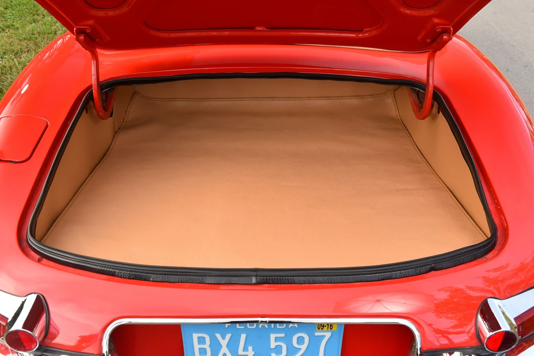 1961 Jaguar E-Type Series 1 - Image 6 of 31