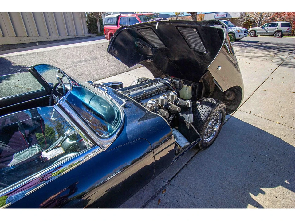 1961 Jaguar E-Type Series 1 - Image 10 of 12
