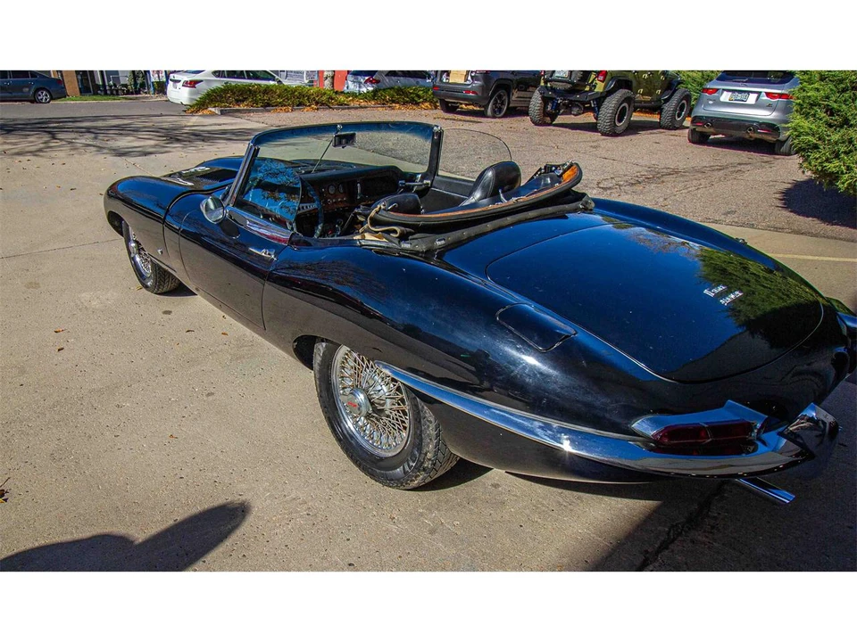 1961 Jaguar E-Type Series 1 - Image 2 of 12