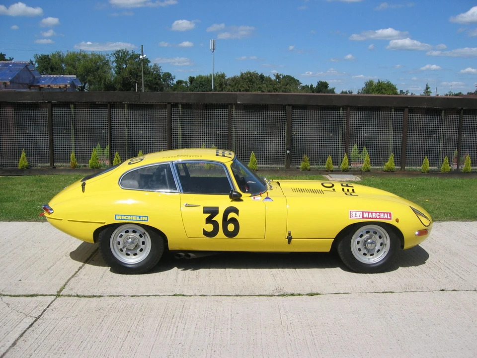 1961 Jaguar E-Type Series 1 - Image 16 of 19