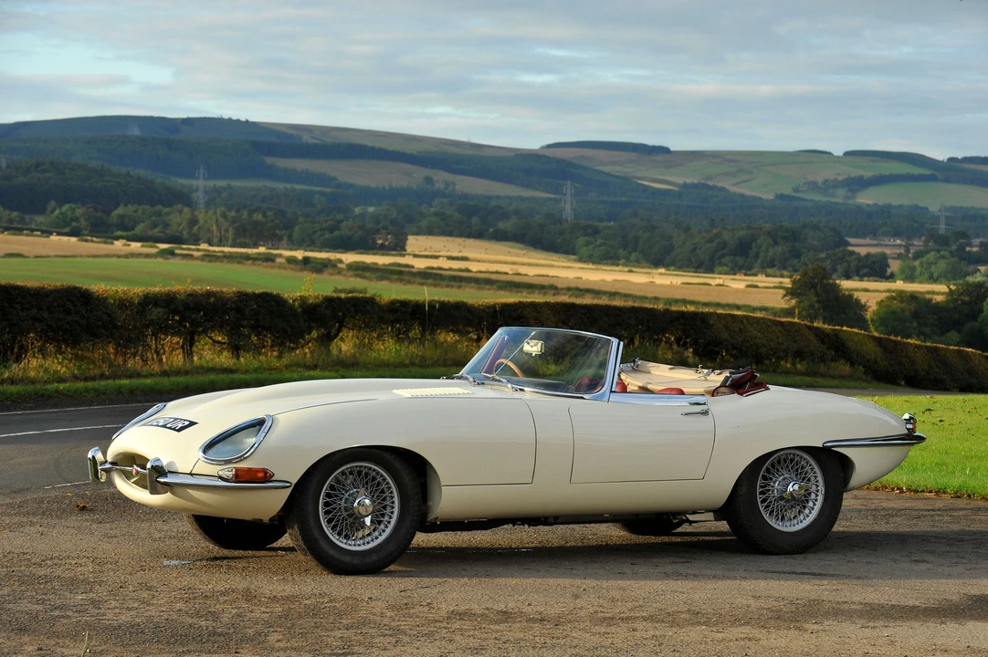1961 Jaguar E-Type Series 1 - Image 2 of 19